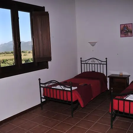 Séjour à la ferme Agriturismo Rocca Su Moru *