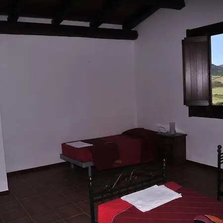 Agriturismo Rocca Su Moru *