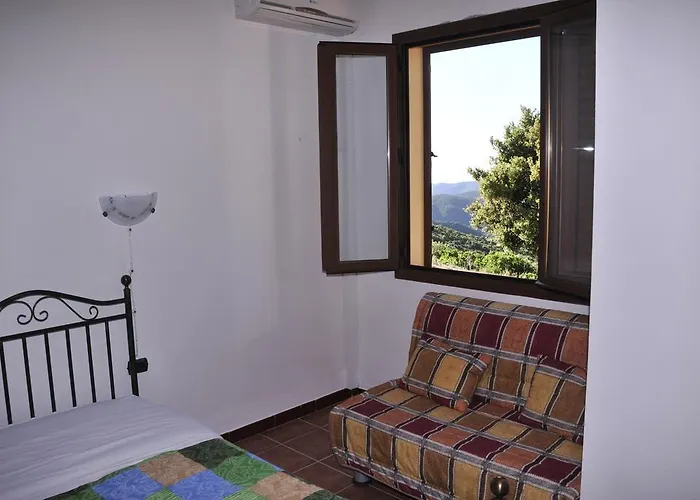 Farm stay Agriturismo Rocca Su Moru *