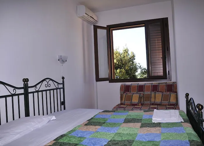 Agriturismo Rocca Su Moru *